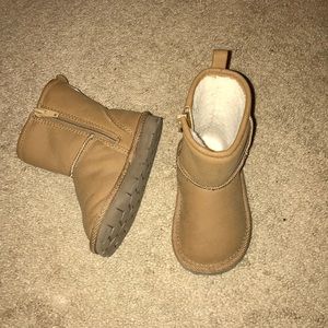 Gap Winter Boots for Toddlers